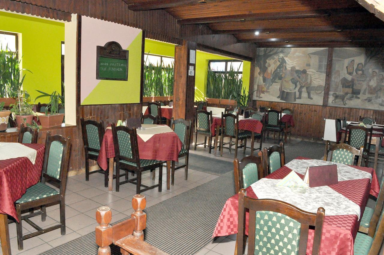Amfora Rooms Caribrod Dimitrovgrad Exterior foto